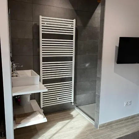 Logis Hotel Le Mas D'Archas 게스트하우스 Allan