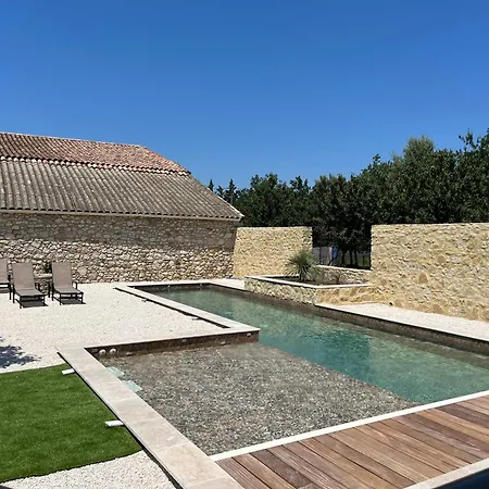 게스트하우스 Logis Hotel Le Mas D'Archas Allan